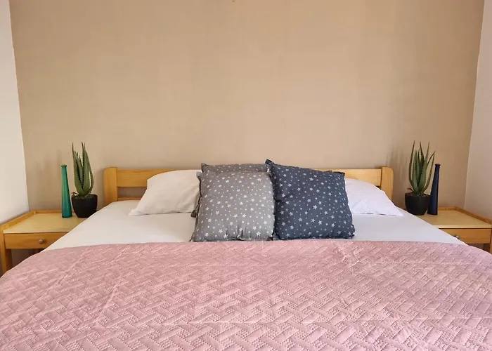 Nena In Dalmatia * تروغير